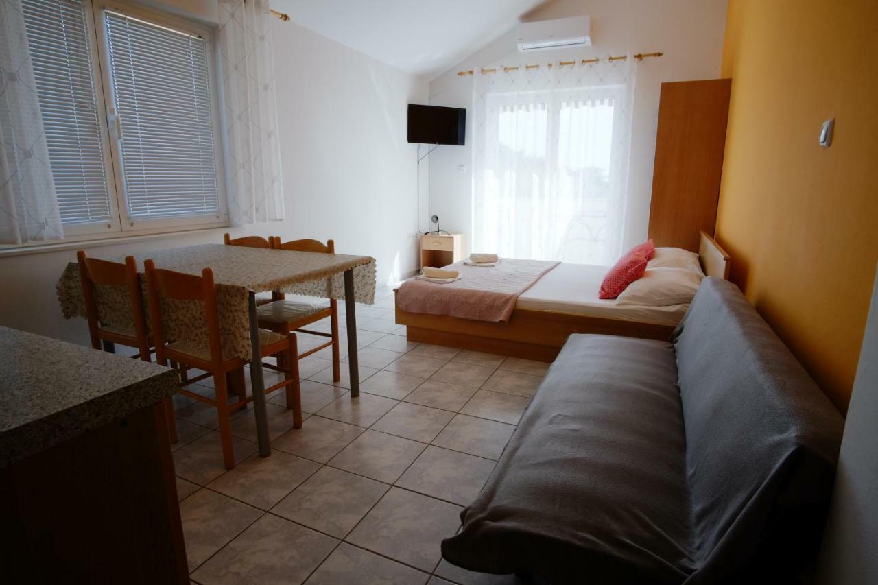 Apartment Gordana Drage Exteriér fotografie